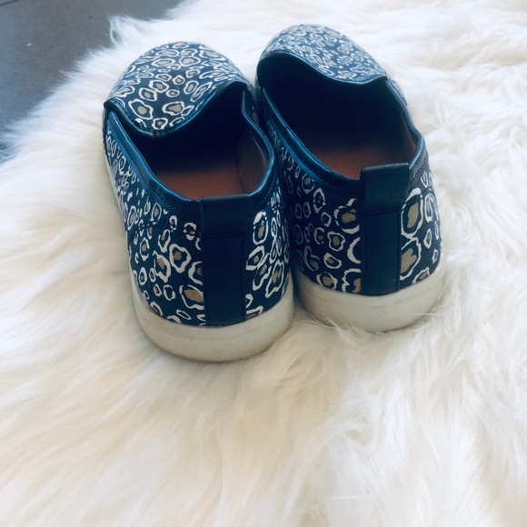 H&M Patterned Slides - Picture 4 of 5